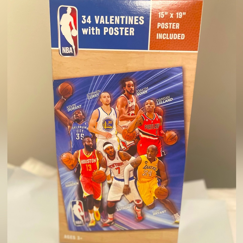 NBA 34ct Valentines with poster.